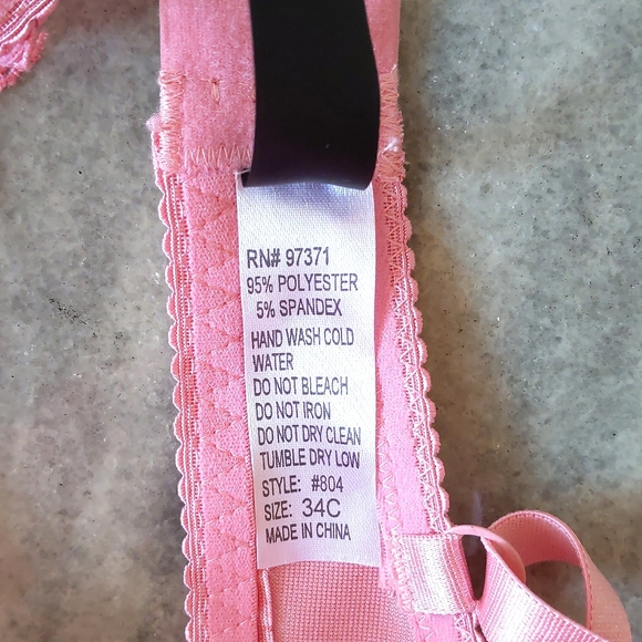 NWT. Woman's Embroidery/Lace Push-Up 34C bra. - Picture 4 of 4